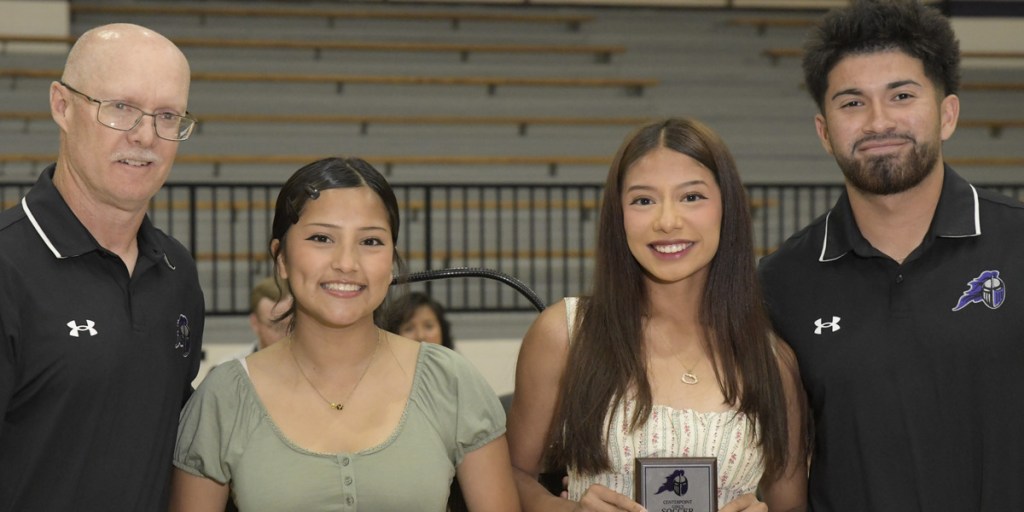 Centerpoint athletic awards recognize players in all&nbsp;sports