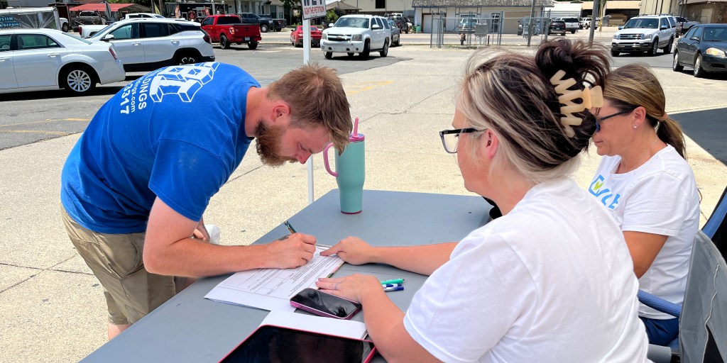 Final push to place alcohol proposal on November&nbsp;ballot