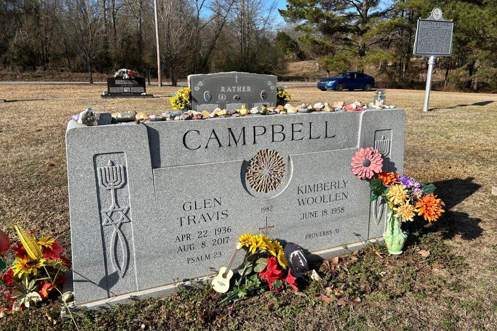 The tombstone for Glen Campbell at his family cemetery in Billstown, Arkansas, as seen on Feb. 2, 2025. Photo: Michael Hibblen/Glenwood Herald