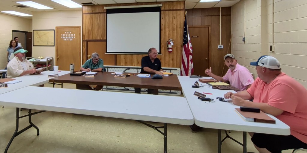 Glenwood council approves property conveyance, gets project&nbsp;updates