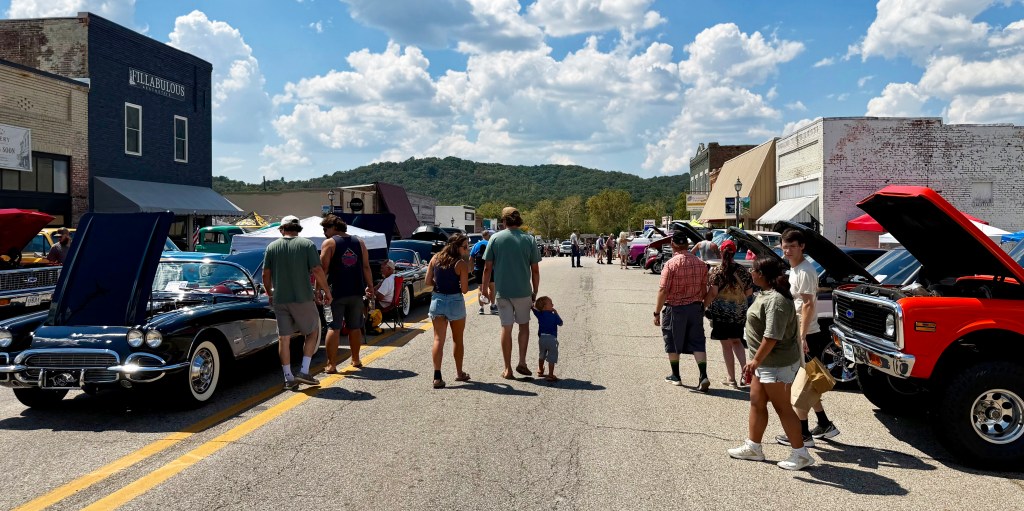 Extreme heat brings early end to Caddo River&nbsp;Festival